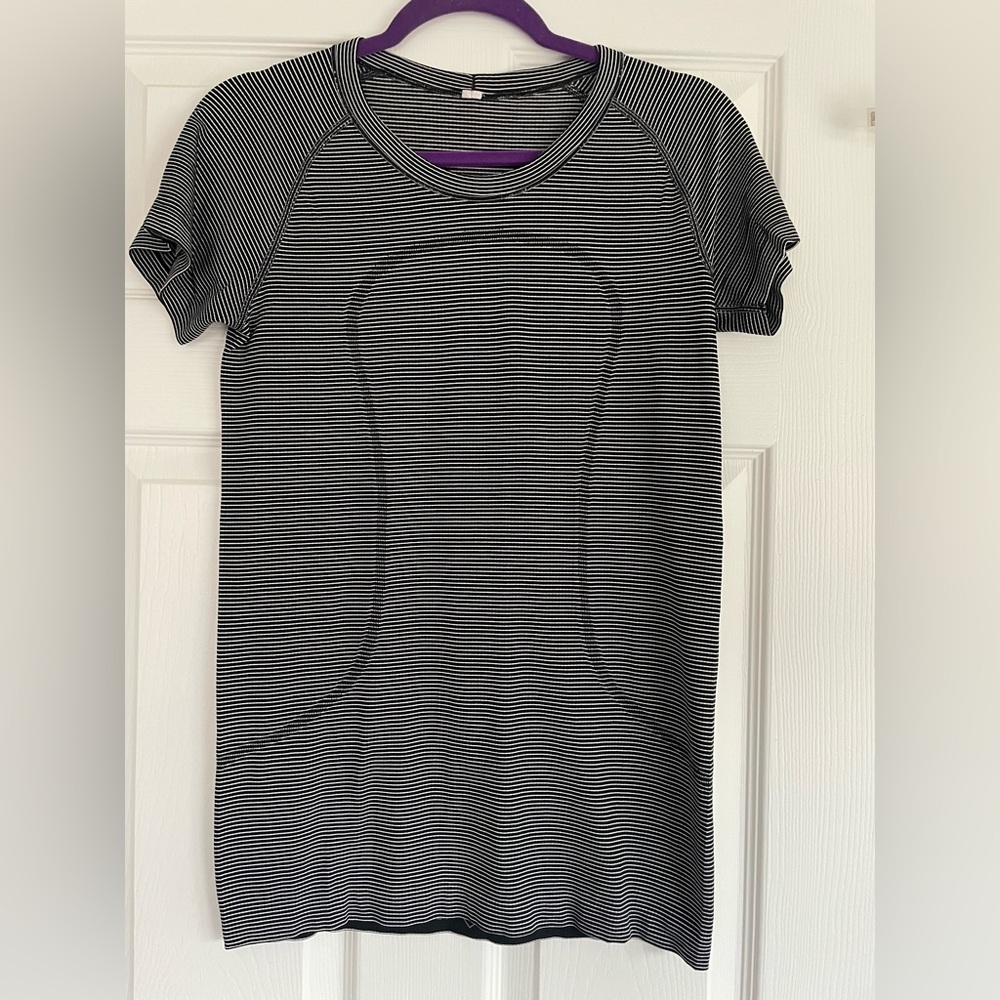 Lululemon striped swiftly tech waist length tee